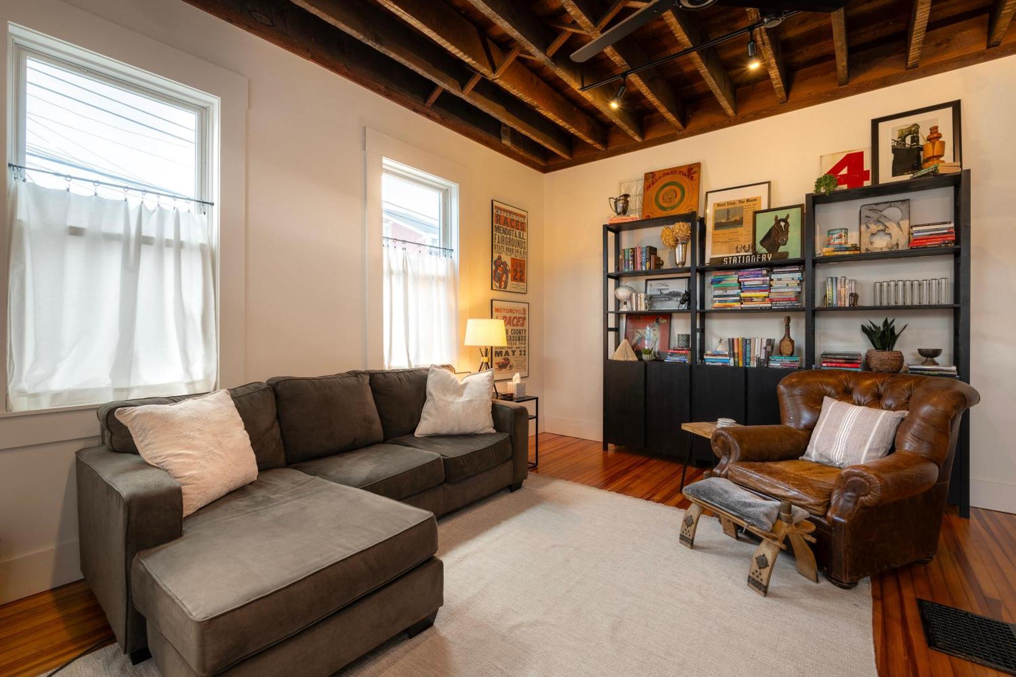 The Corner Brick House Βίλα Covington Εξωτερικό φωτογραφία