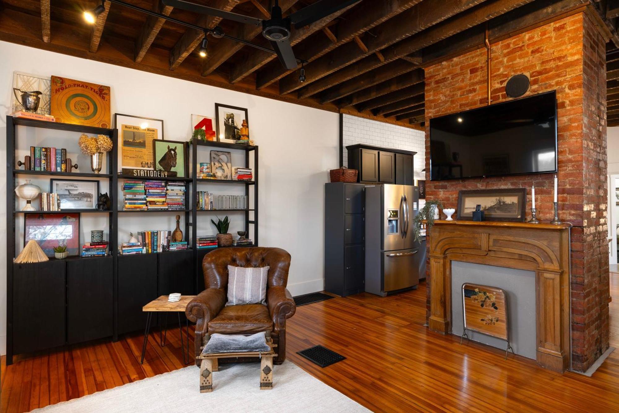 The Corner Brick House Βίλα Covington Εξωτερικό φωτογραφία